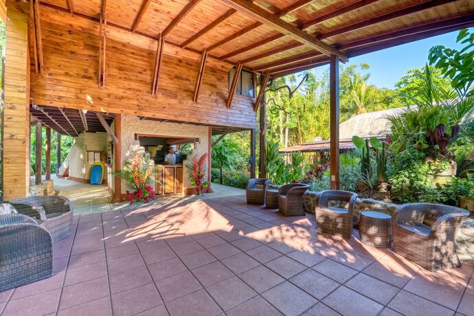 Imagen general del Hotel Ylang Ylang Beach Resort. Foto 4