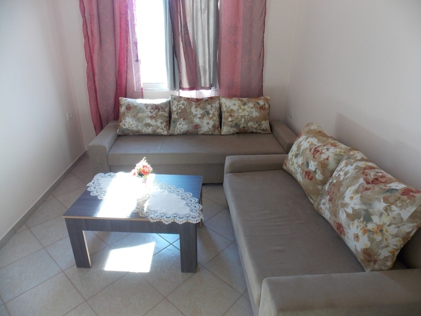 Imagen de la habitación del Hotel Ylli Apartments Saranda. Foto 15