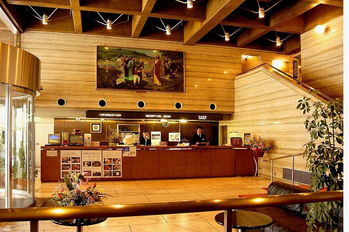 Imagen de los interiores del Hotel Ymca Asia Youth Center. Foto 6