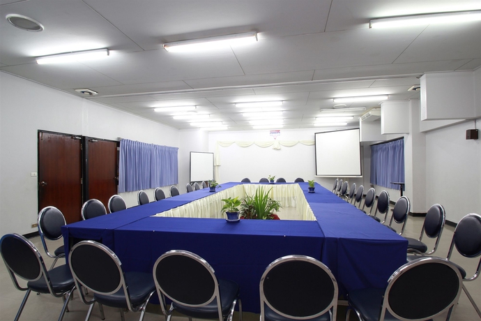 Imagen de los interiores del Hotel Ymca International, Chiang Mai. Foto 14