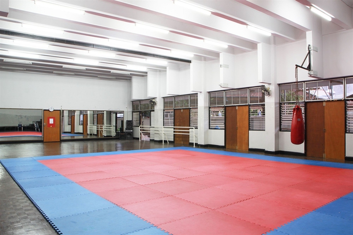 Imagen de los interiores del Hotel Ymca International. Foto 12