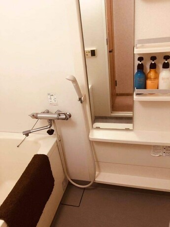 Imagen de la habitación del Hotel Ymk Oshiage 502. Foto 18