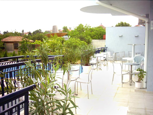 Imagen de los exteriores del Hotel Yo, Varna Ciudad. Foto 16