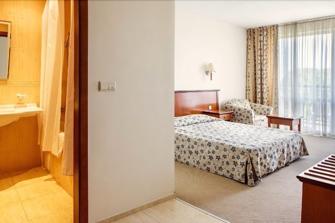 Imagen de la habitación del Hotel Yo, Varna Ciudad. Foto 12