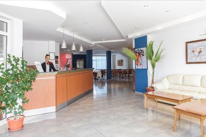 Imagen de los interiores del Hotel Yo, Varna Ciudad. Foto 19