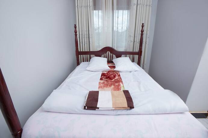 Imagen general del Hotel Yobo\'s Complex Guest House. Foto 2