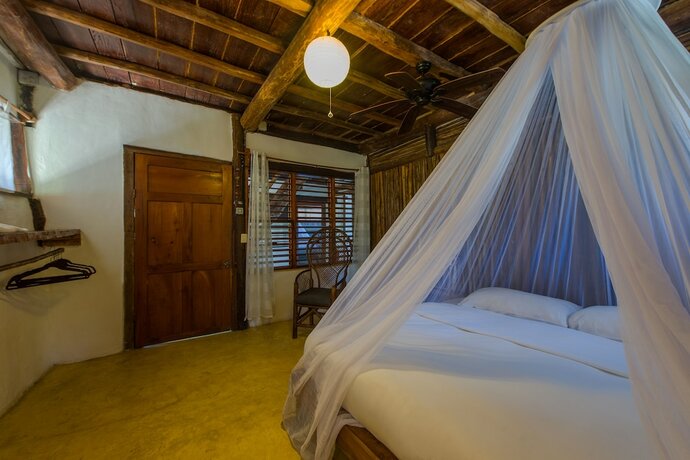 Imagen de la habitación del Hotel Yoga Shala - Adults Only. Foto 13