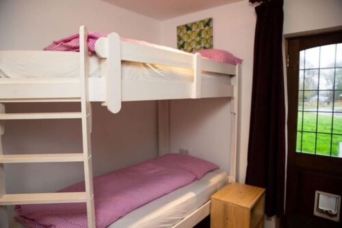 Imagen de la habitación del Hotel Yoghurt Rooms. Foto 10