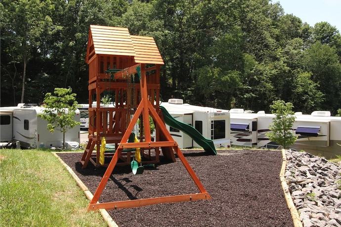 Imagen de los exteriores del Hotel Yogi Bear\'s Jellystone Park at Pigeon Forge/Gatlinburg. Foto 12