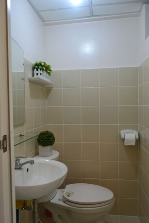 Imagen de la habitación del Hotel Yohan's CoolSpace Tagaytay. Foto 30