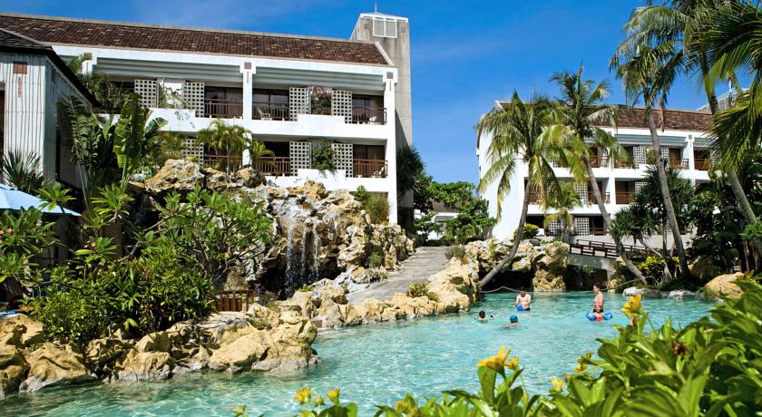 Imagen general del Hotel Yoho Beach Resort. Foto 5