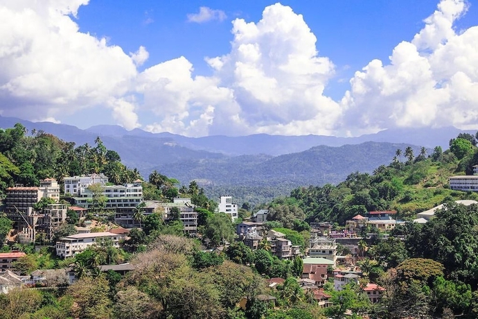 Imagen general del Hotel Yoho Sky Settle. Foto 4