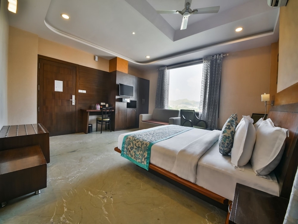 Imagen de la habitación del Hotel Yois. Foto 8