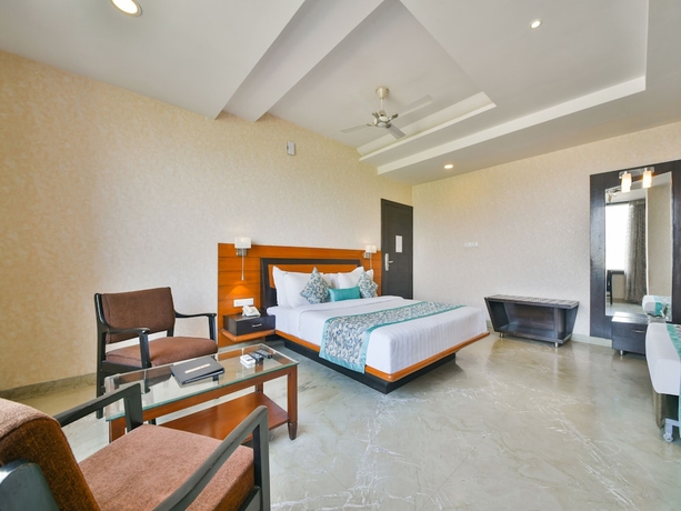 Imagen de la habitación del Hotel Yois. Foto 13