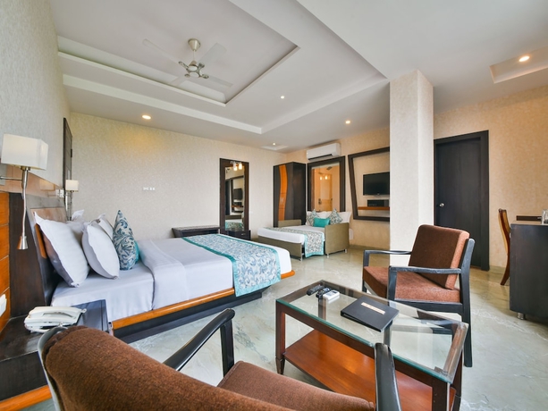 Imagen de la habitación del Hotel Yois. Foto 15