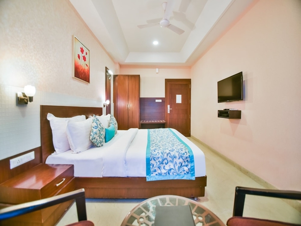 Imagen de la habitación del Hotel Yois. Foto 16