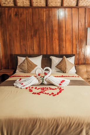 Imagen de la habitación del Hotel Yoki\'s Bungalows. Foto 6