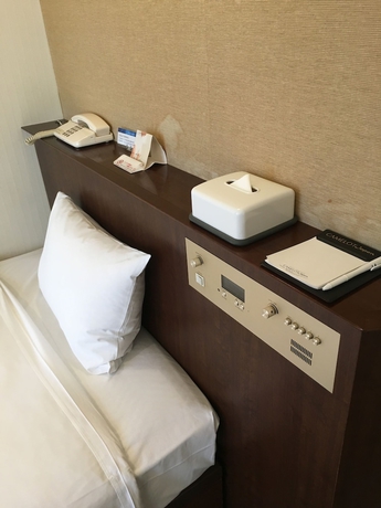 Imagen de la habitación del Hotel Yokohama Camelot Japan. Foto 12