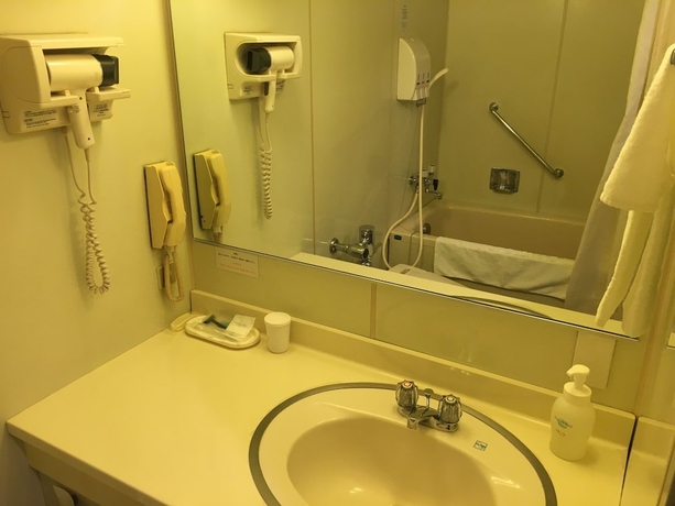 Imagen de la habitación del Hotel Yokohama Camelot Japan. Foto 18