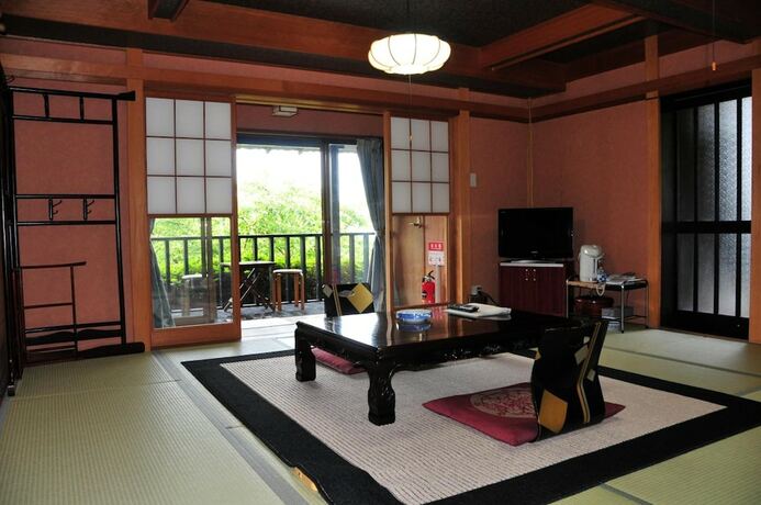 Imagen general del Hotel Yokohama Fujiyoshi Izuten. Foto 4