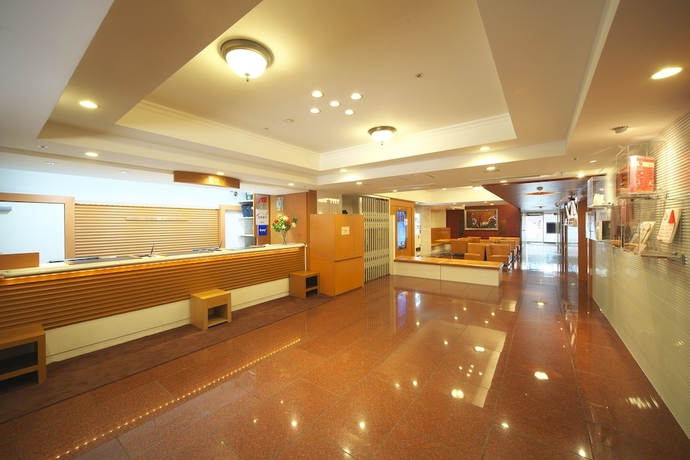 Imagen de los interiores del Hotel Yokohama Heiwa Plaza. Foto 16