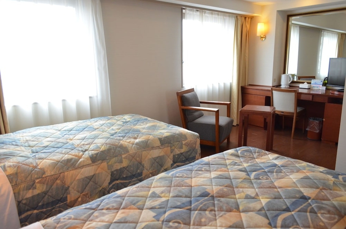 Imagen de la habitación del Hotel Yokohama Mandarin. Foto 7