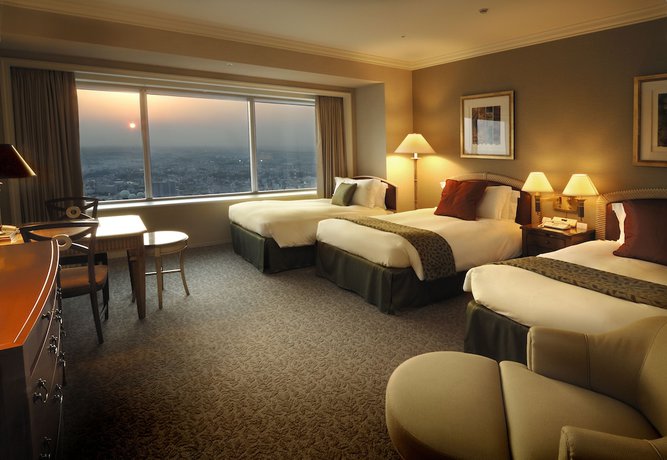Imagen de la habitación del Hotel Yokohama Royal Park. Foto 7