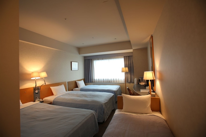Imagen de la habitación del Hotel Yokohama Techno Tower. Foto 15