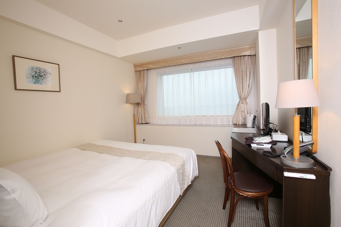 Imagen de la habitación del Hotel Yokohama Techno Tower. Foto 16