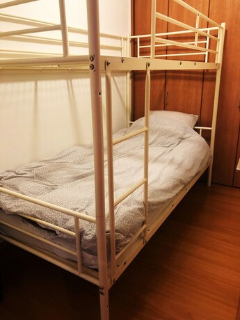 Imagen general del Hotel Yokohama World Family House. Foto 10