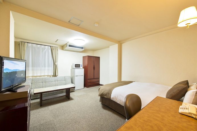 Imagen de la habitación del Hotel Yokosuka. Foto 5