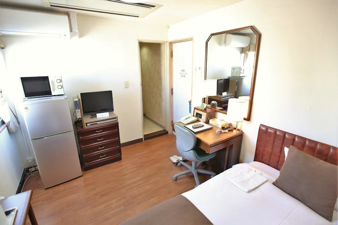 Imagen de la habitación del Hotel Yokosuka. Foto 11