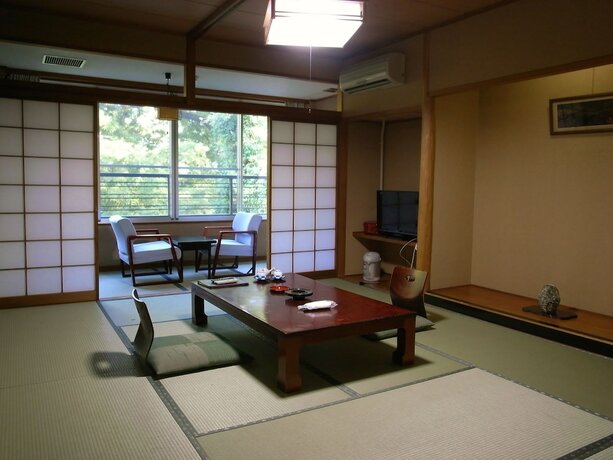 Imagen de la habitación del Hotel Yokotei. Foto 11