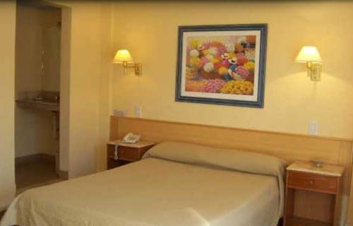 Imagen general del Hotel Yolanda Hotel. Foto 9