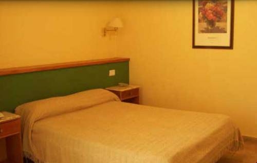 Imagen general del Hotel Yolanda Hotel. Foto 10