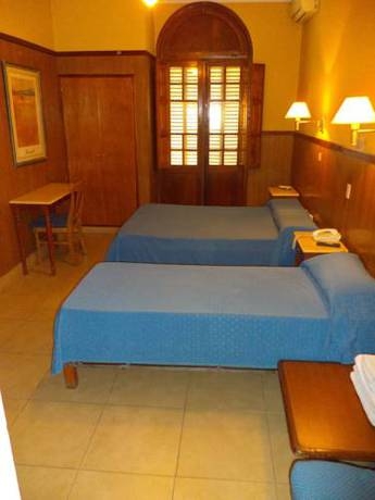 Imagen de la habitación del Hotel Yolanda Hotel. Foto 36