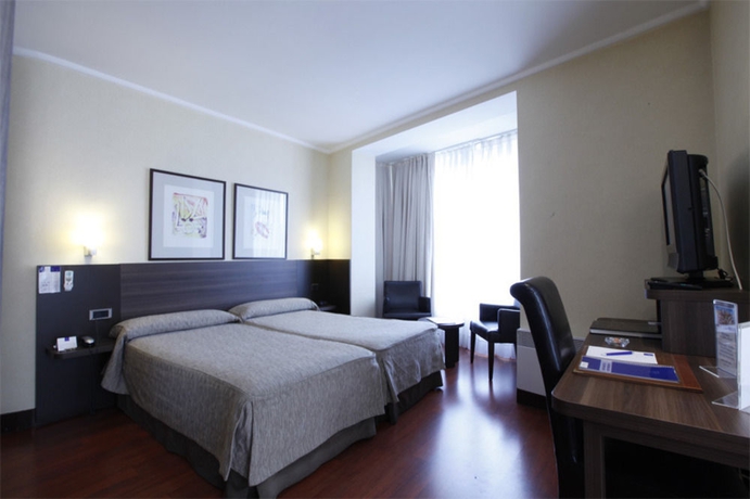 Imagen de la habitación del Hotel Yoldi. Foto 6