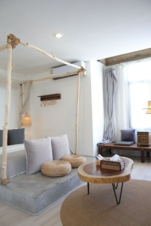 Imagen de la habitación del Hotel Yolo Bangkok Boutique. Foto 21