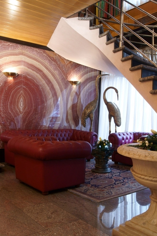 Imagen de los interiores del Hotel Yomo Imperial. Foto 14