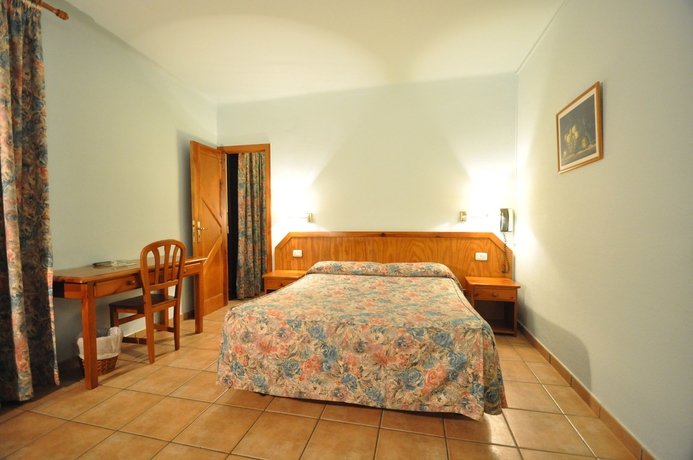 Imagen de la habitación del Hotel Yomo Petit Paris. Foto 11