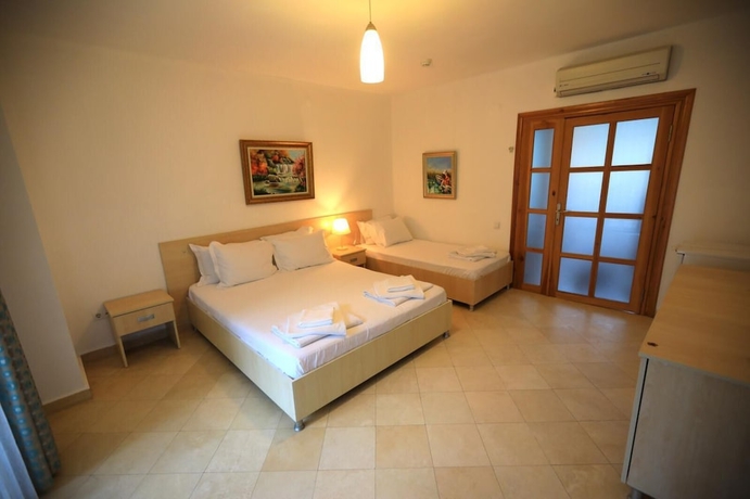 Imagen de la habitación del Hotel Yonca Butik. Foto 11