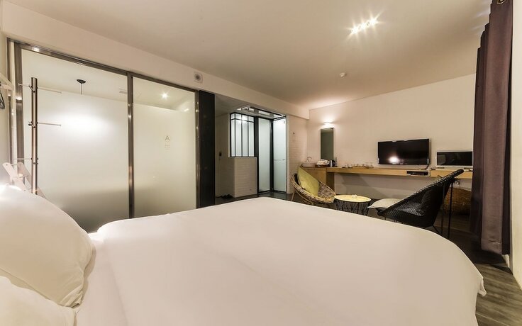 Imagen general del Hotel Yongin Army Boutique. Foto 8