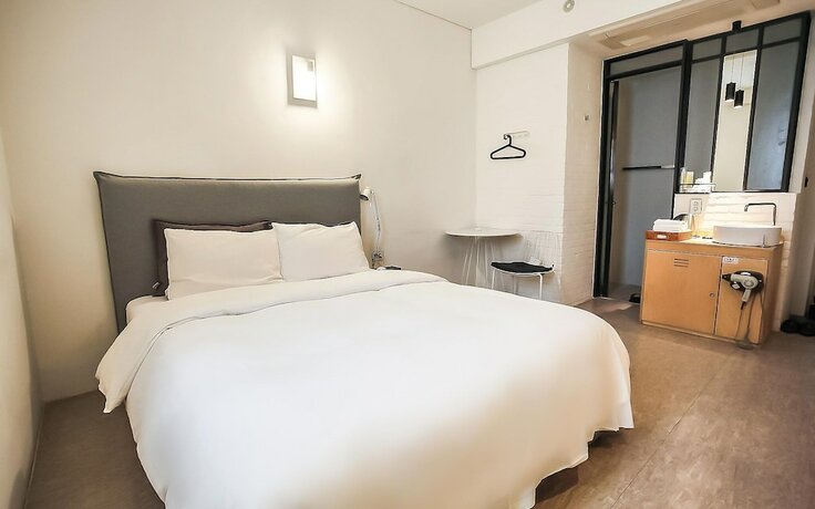 Imagen de la habitación del Hotel Yongin Army Boutique. Foto 12