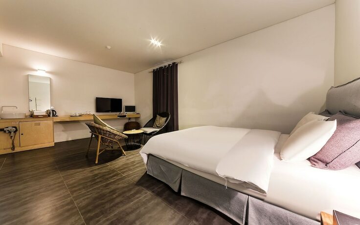 Imagen de la habitación del Hotel Yongin Army Boutique. Foto 20