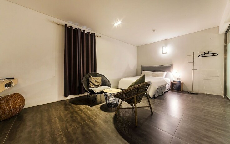 Imagen de la habitación del Hotel Yongin Army Boutique. Foto 35