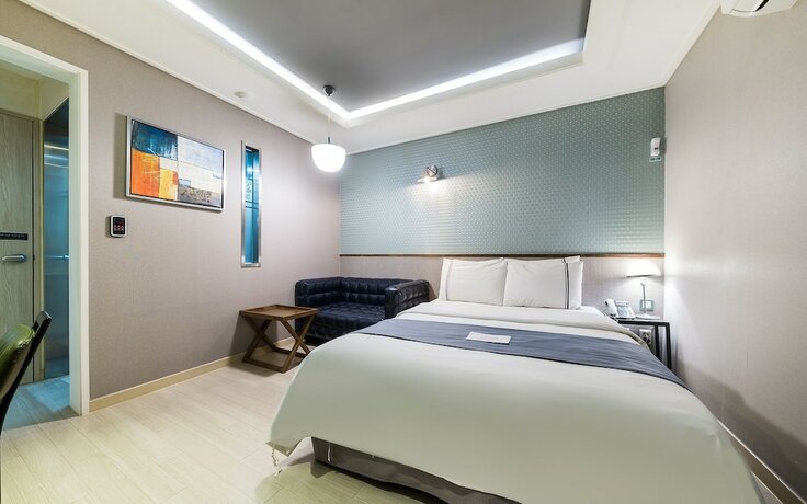 Imagen general del Hotel Yongin Bellino S. Foto 5