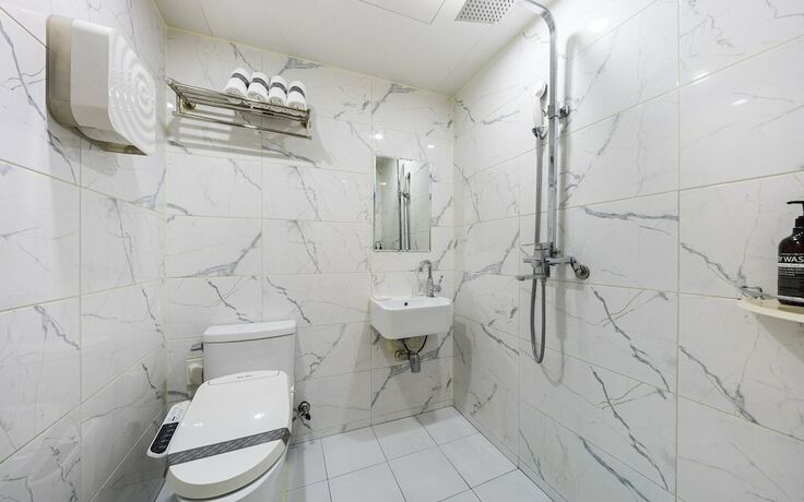 Imagen general del Hotel Yongin Bellino S. Foto 18