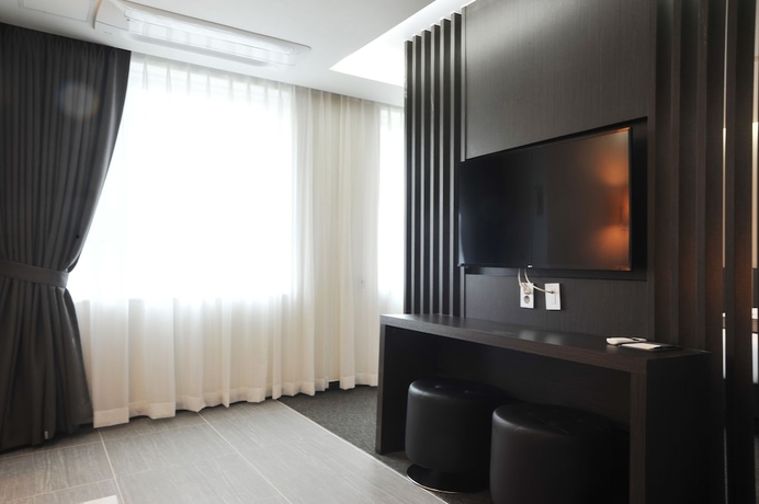 Imagen de la habitación del Hotel Yongin Central Co'op. Foto 5