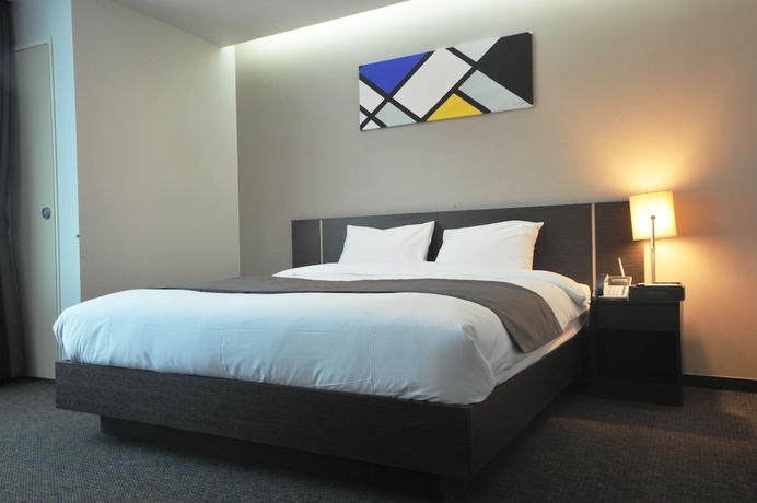 Imagen de la habitación del Hotel Yongin Central Co'op. Foto 10