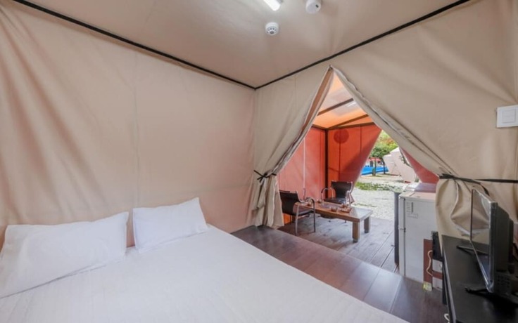 Imagen general del Hotel Yongin Cheoline Camping Land. Foto 3